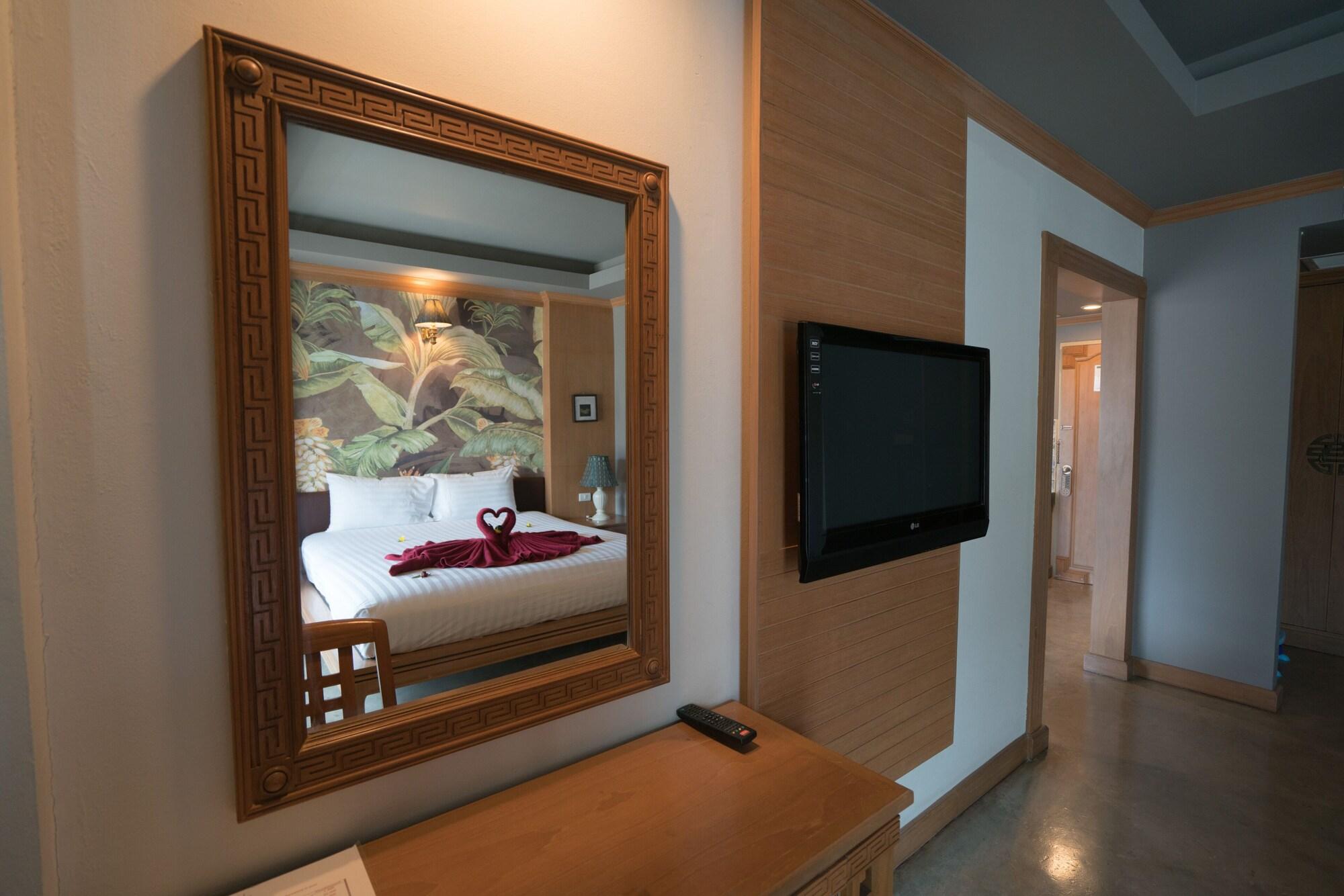 Minatale Phuket Otel Patong Dış mekan fotoğraf