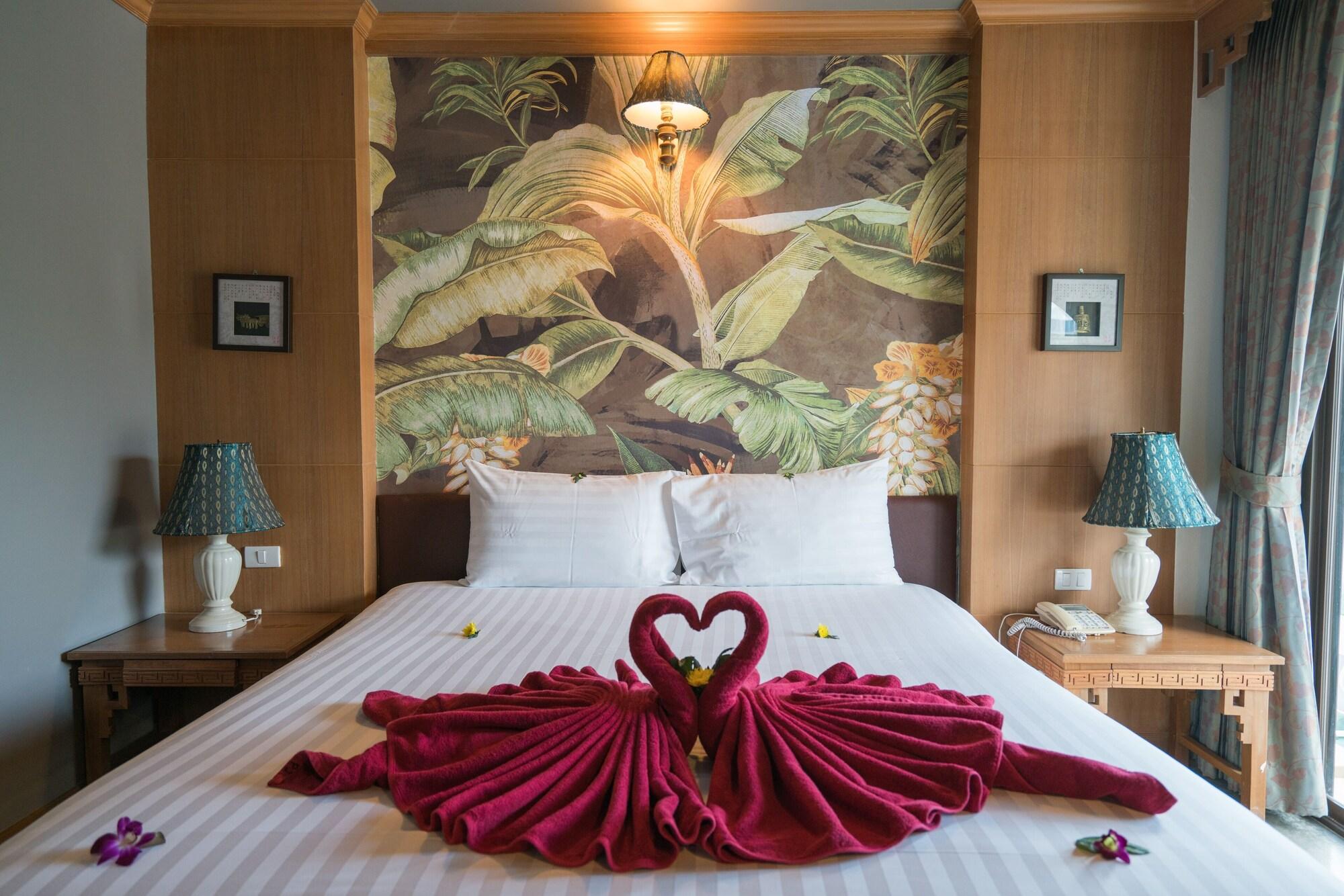 Minatale Phuket Otel Patong Dış mekan fotoğraf